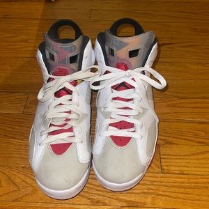 Jordan retro 6 “Hare” men’s size 8.5